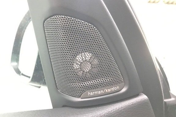 Vehicle Image 29