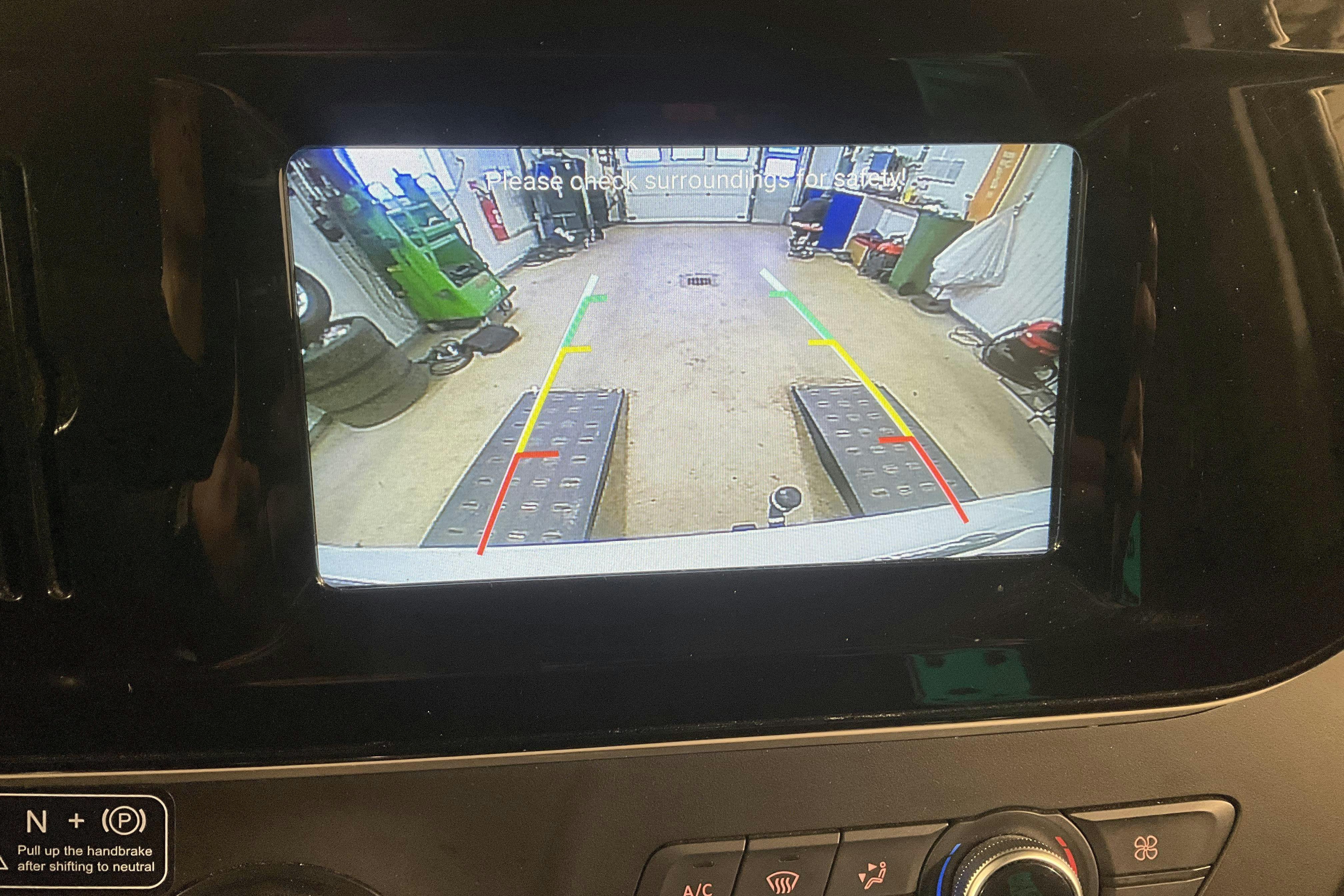 Vehicle Image 11