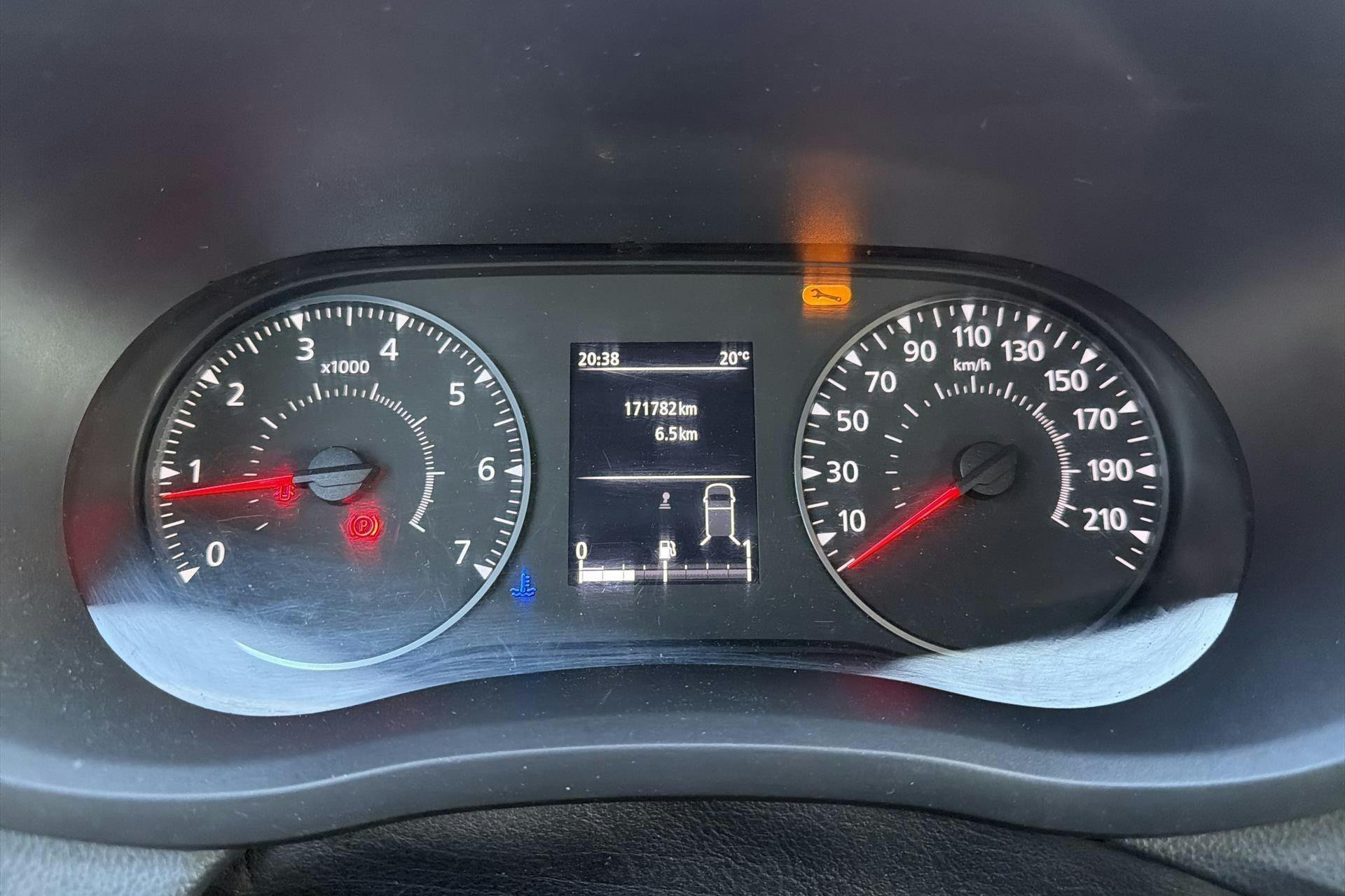 Vehicle Image 11