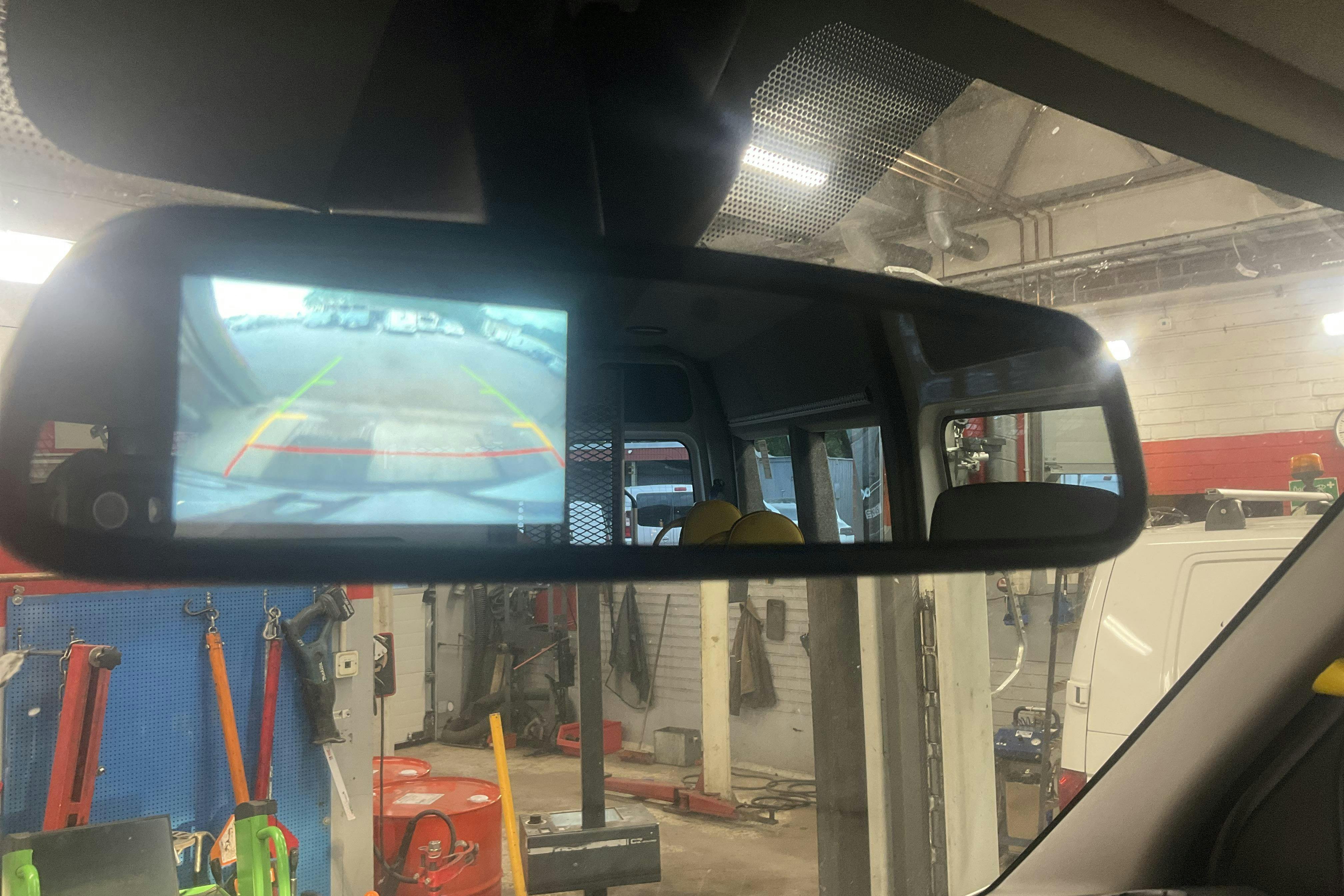 Vehicle Image 13