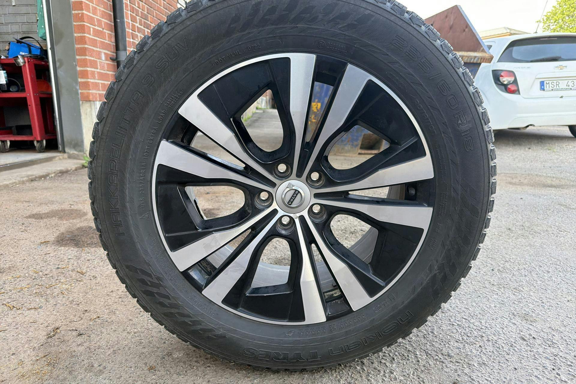 Vehicle Image 17