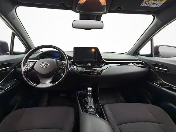 Vehicle Image 12