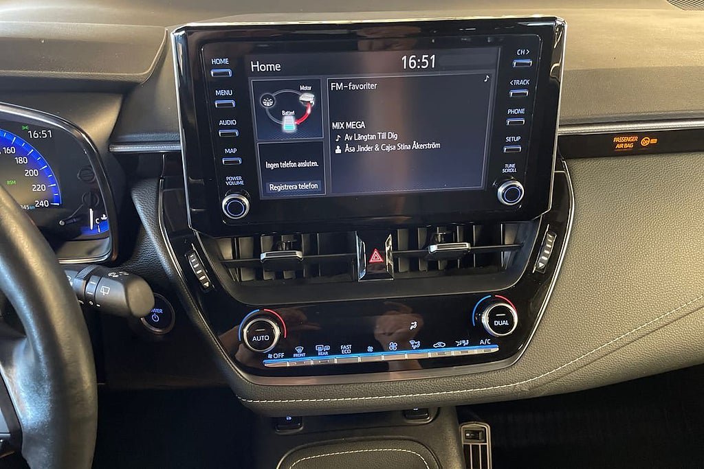 Vehicle Image 15