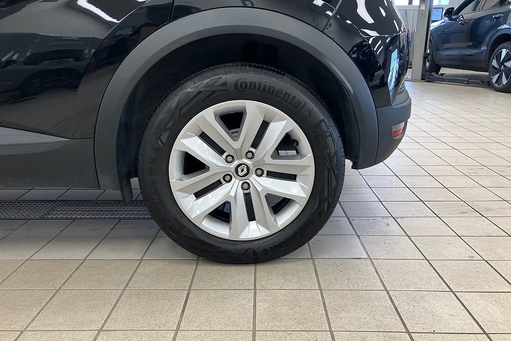 Vehicle Image 17