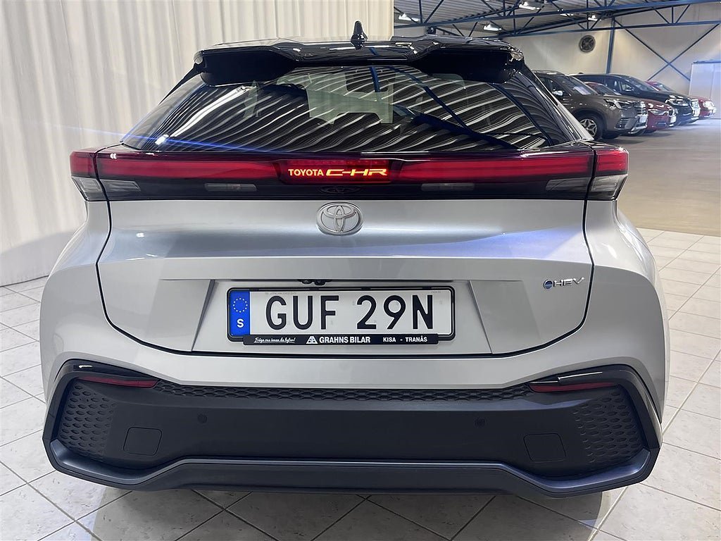 Vehicle Image 24