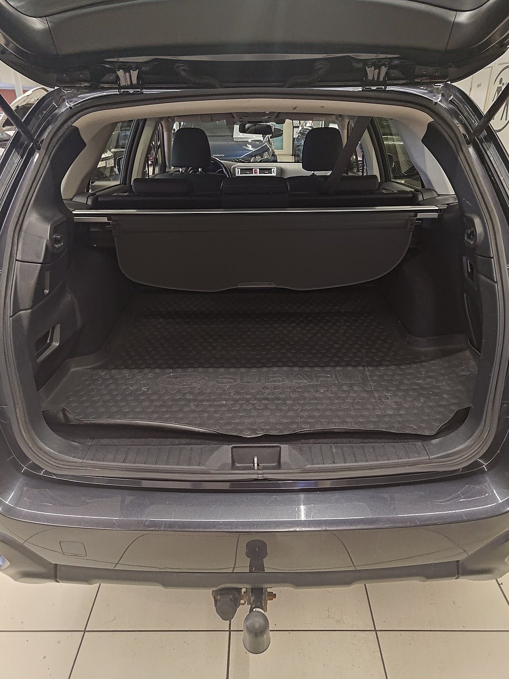 Vehicle Image 8