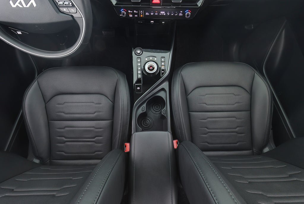 Vehicle Image 15