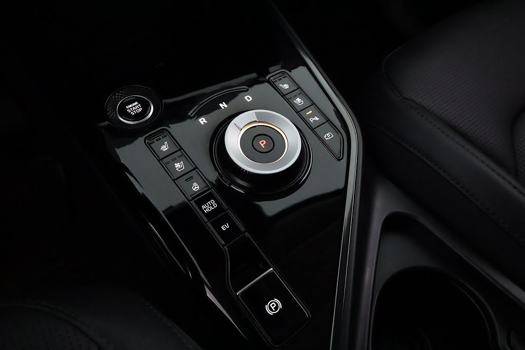 Vehicle Image 23