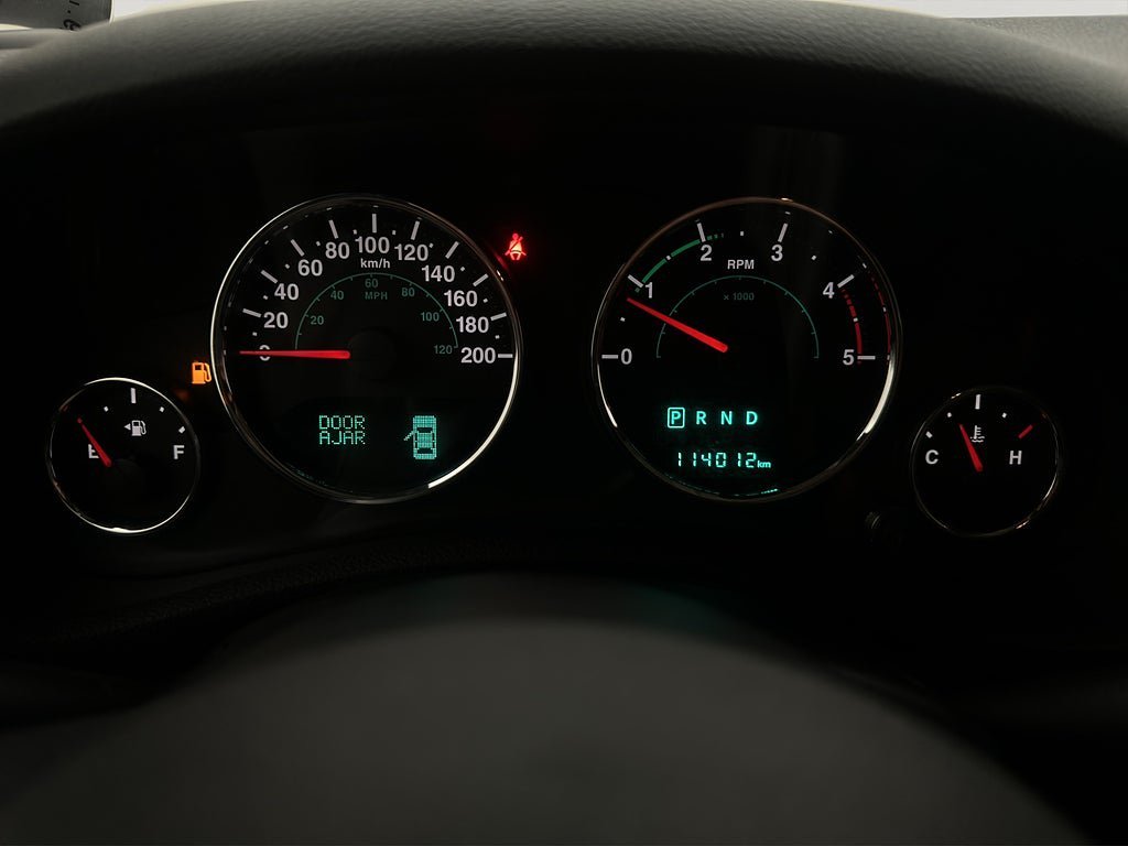 Vehicle Image 16