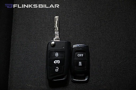 Vehicle Image 33