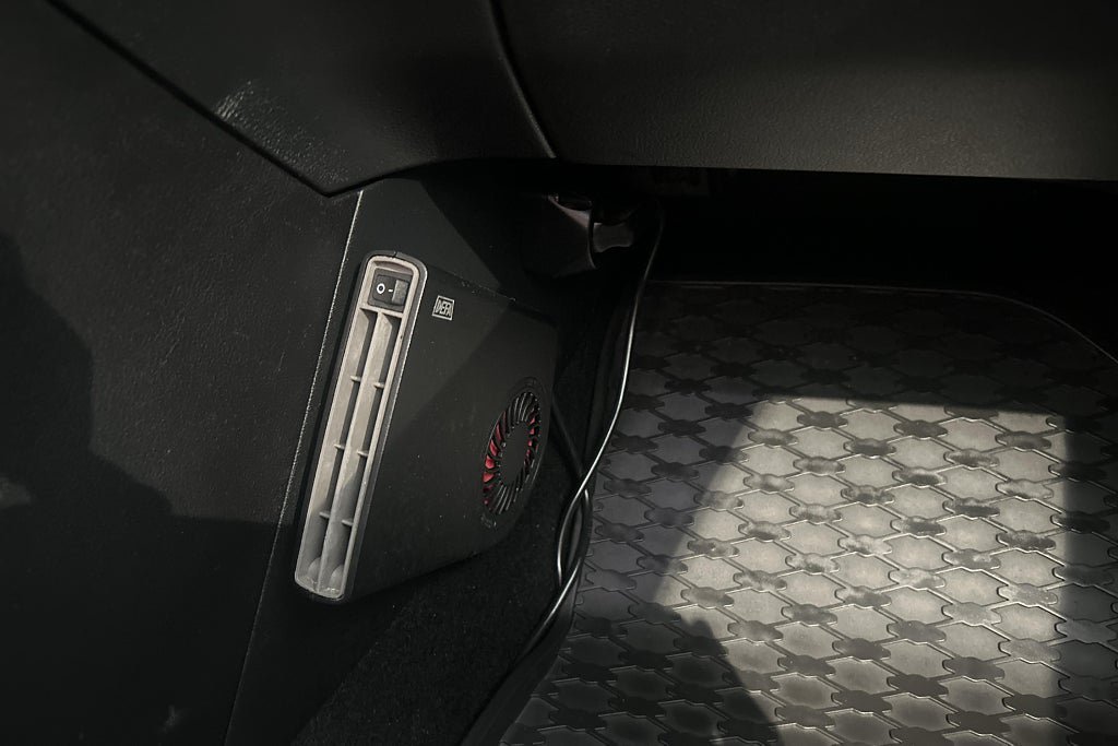 Vehicle Image 24