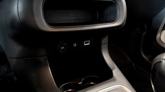 Vehicle Image 19