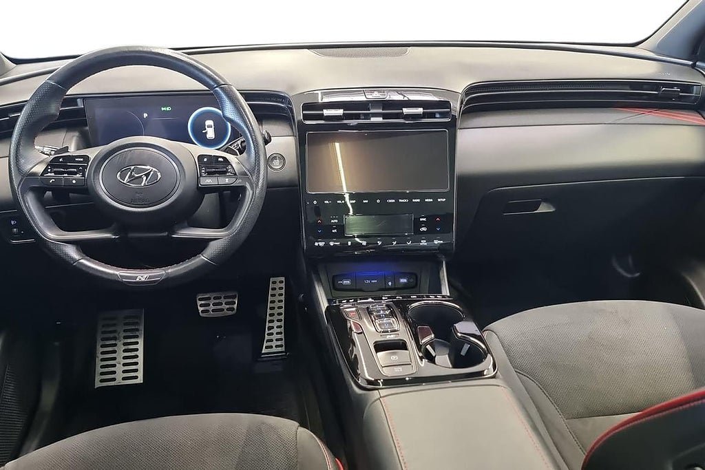 Vehicle Image 13
