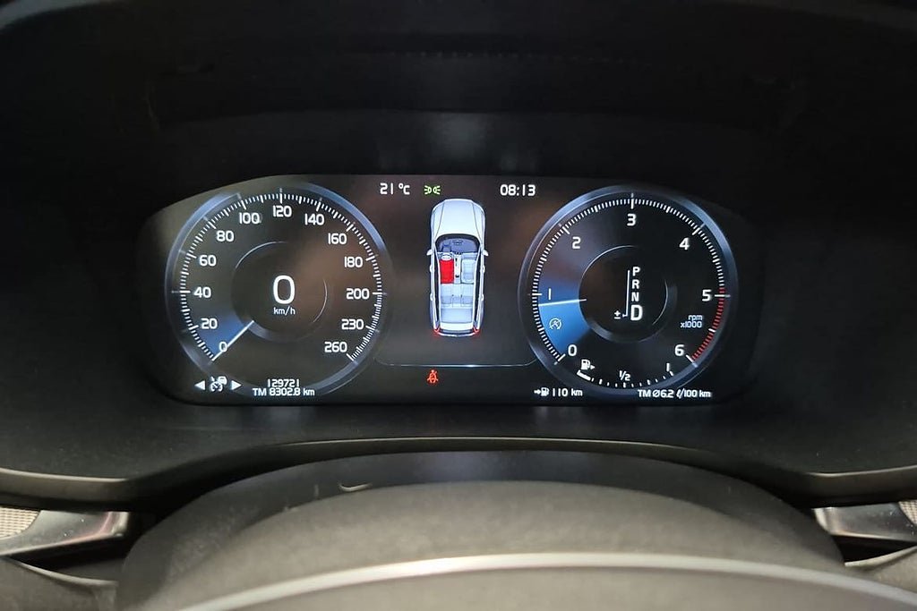 Vehicle Image 16