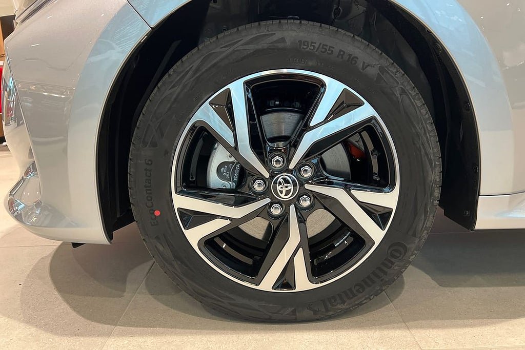 Vehicle Image 17