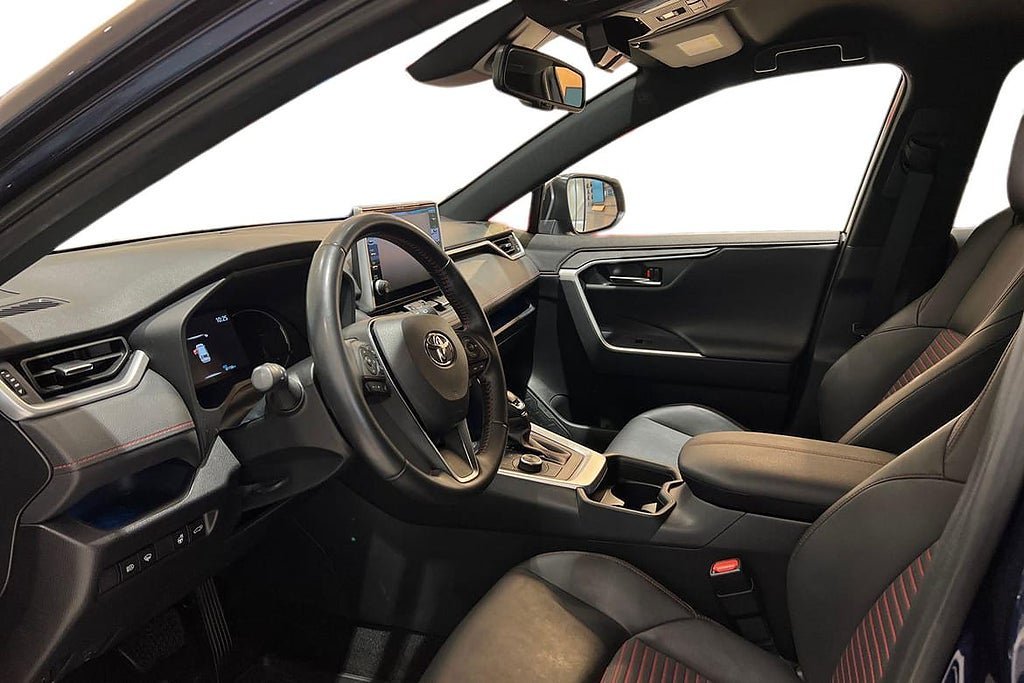 Vehicle Image 14