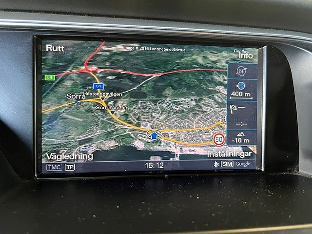 Vehicle Image 10