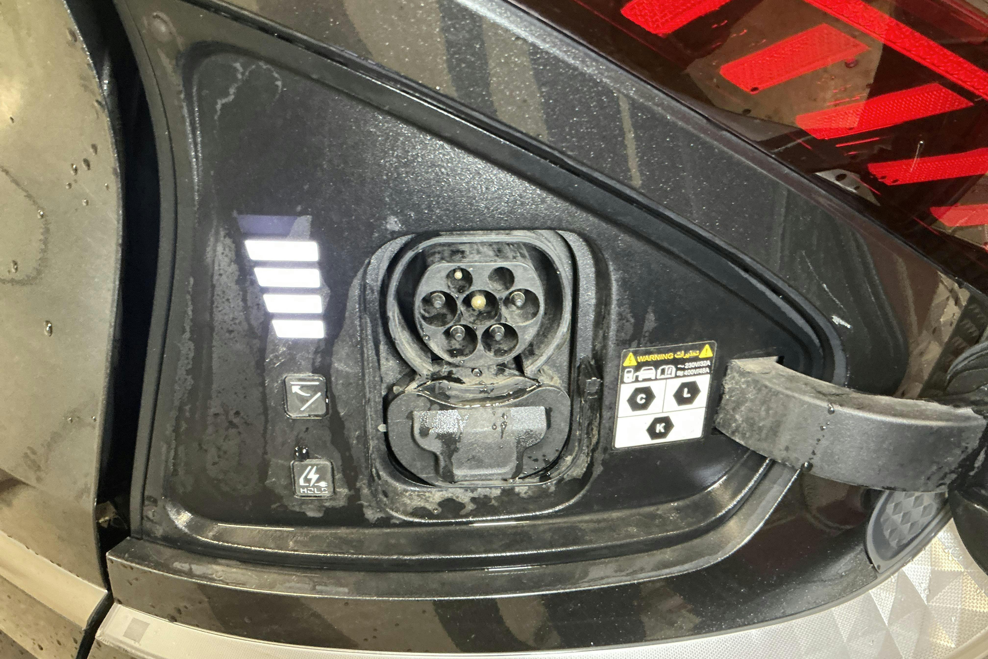 Vehicle Image 15