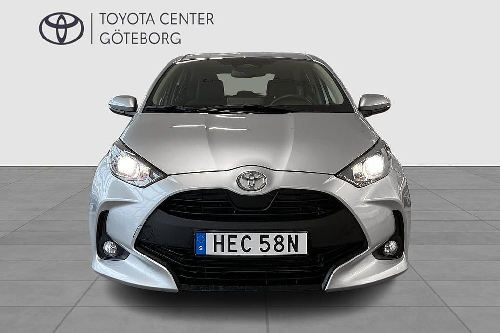 Vehicle Image 7