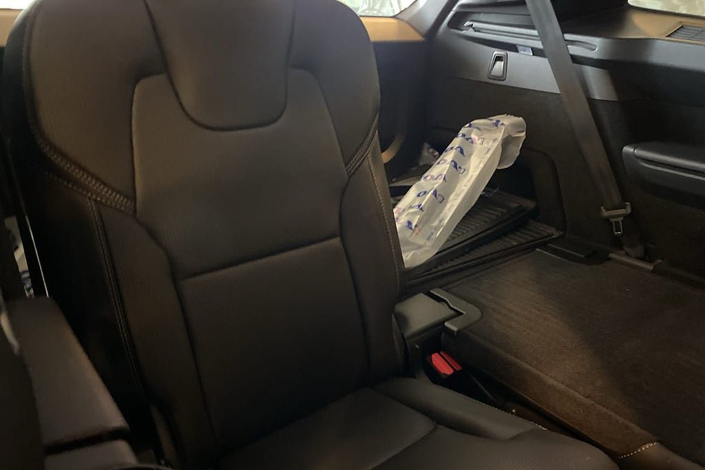 Vehicle Image 17