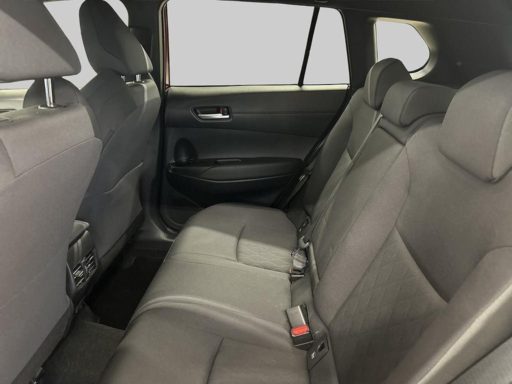 Vehicle Image 11