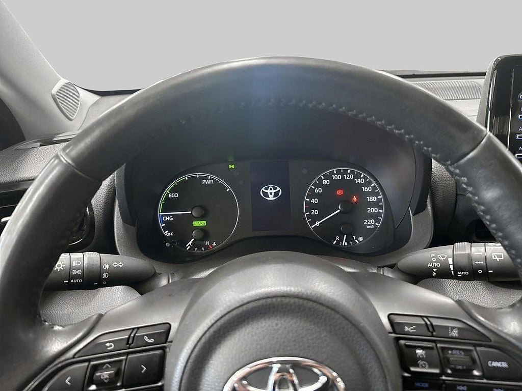 Vehicle Image 15