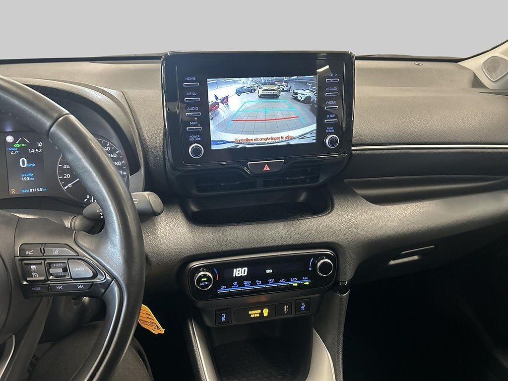 Vehicle Image 17
