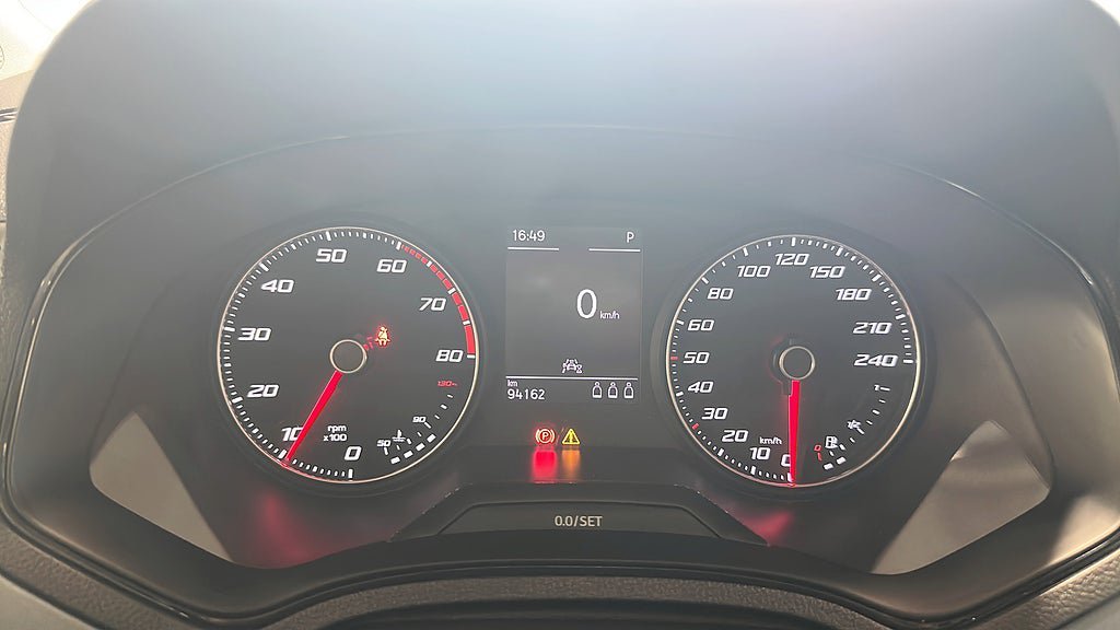 Vehicle Image 19
