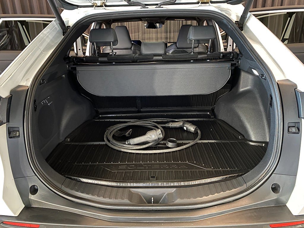 Vehicle Image 33