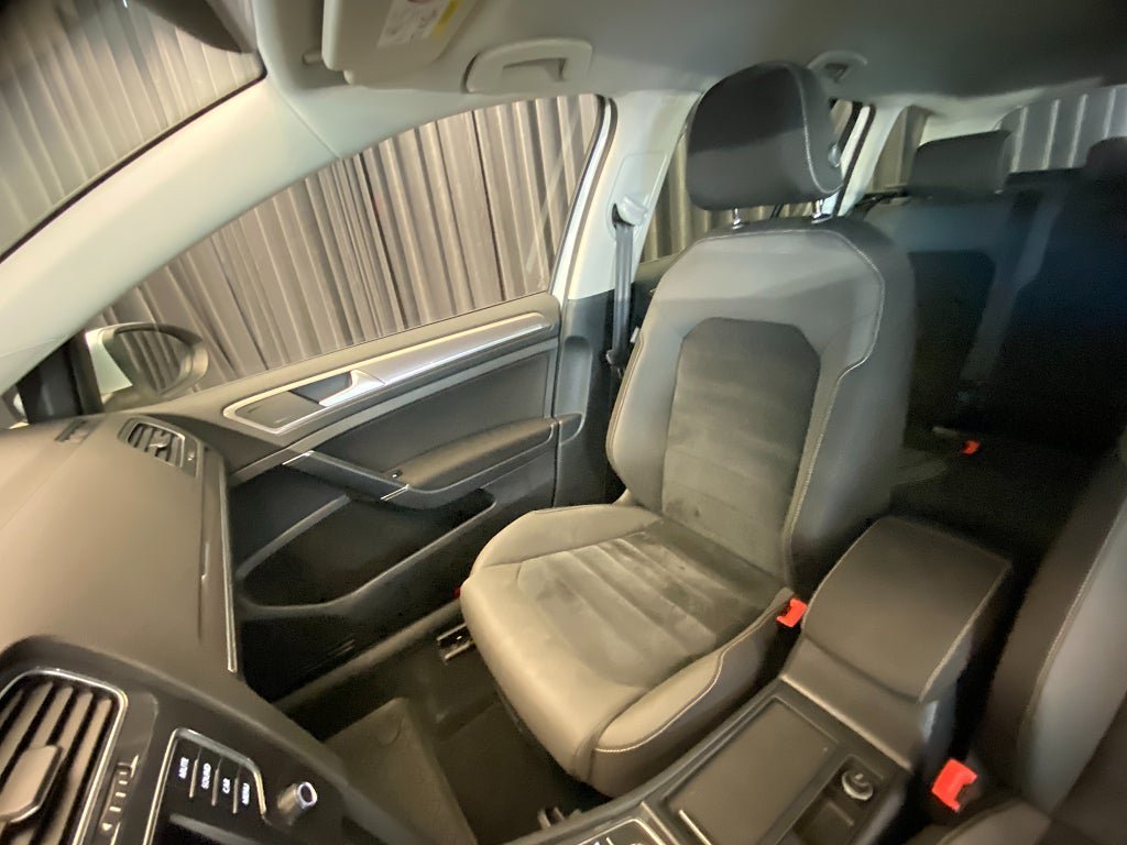 Vehicle Image 50