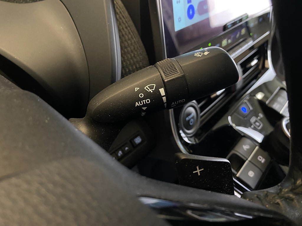 Vehicle Image 63