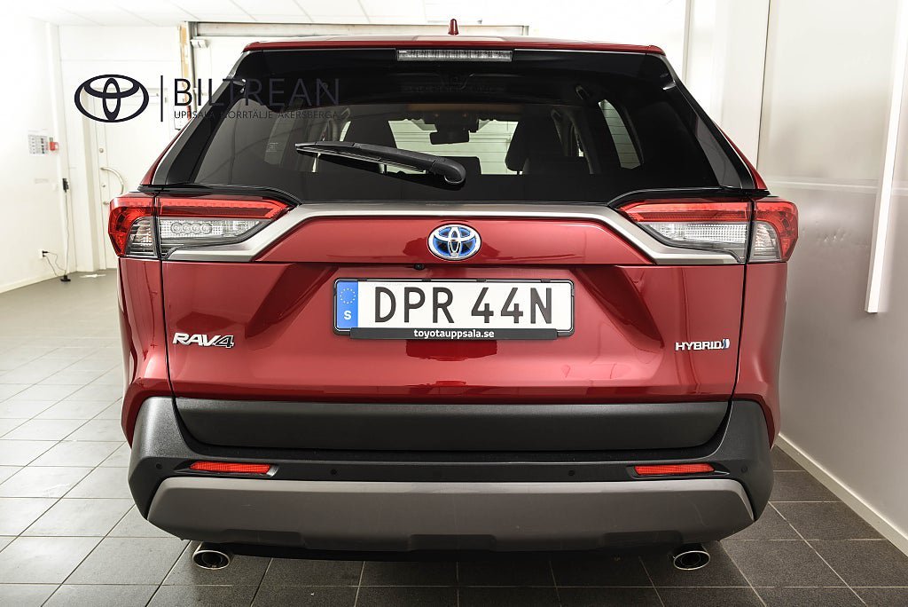 Vehicle Image 17