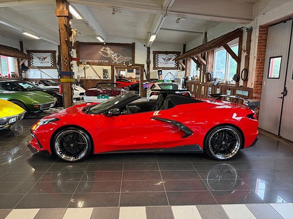 Vehicle Image 26