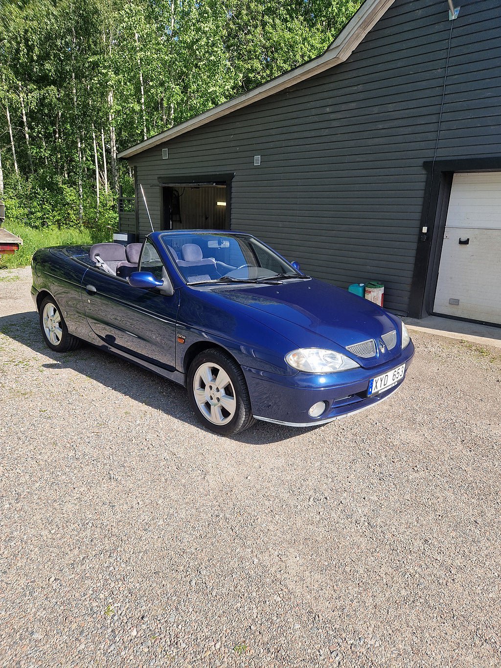 Vehicle Image 11