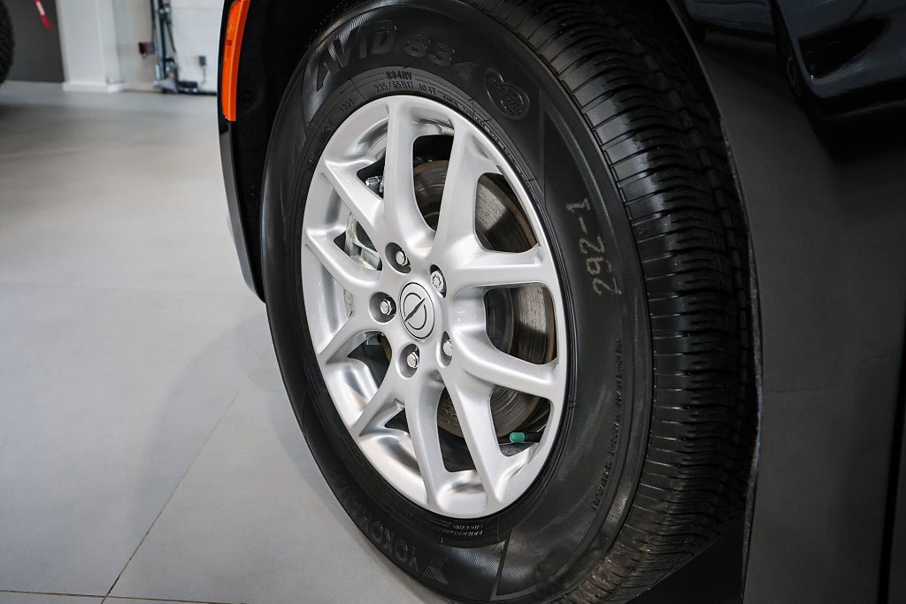 Vehicle Image 10