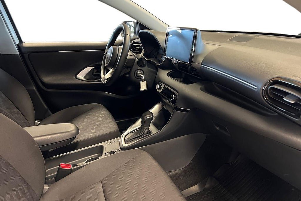 Vehicle Image 7