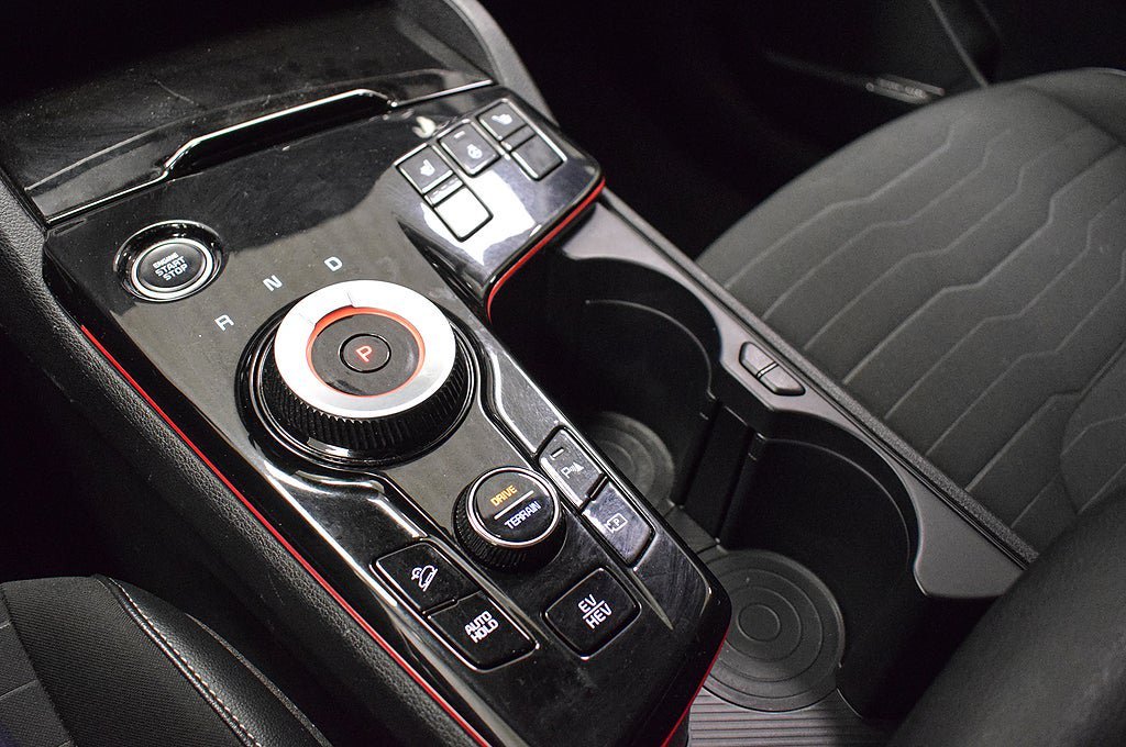 Vehicle Image 18