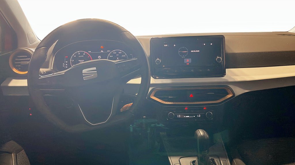 Vehicle Image 10