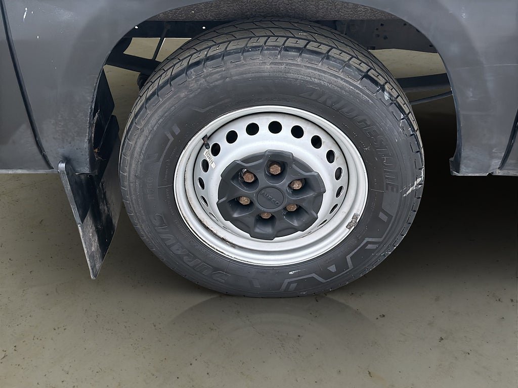 Vehicle Image 27