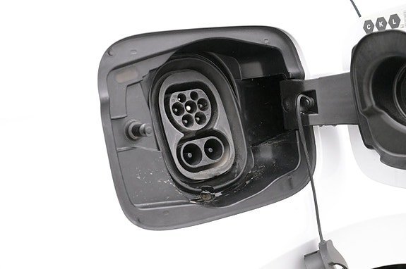Vehicle Image 24
