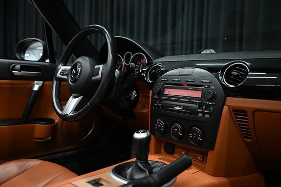 Vehicle Image 23