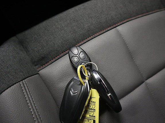 Vehicle Image 11