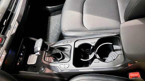 Vehicle Image 19