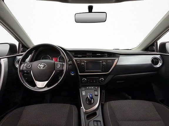Vehicle Image 11