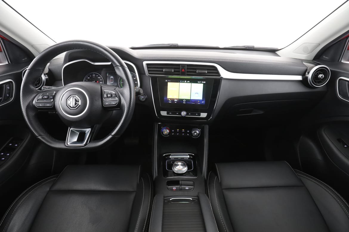 Vehicle Image 13