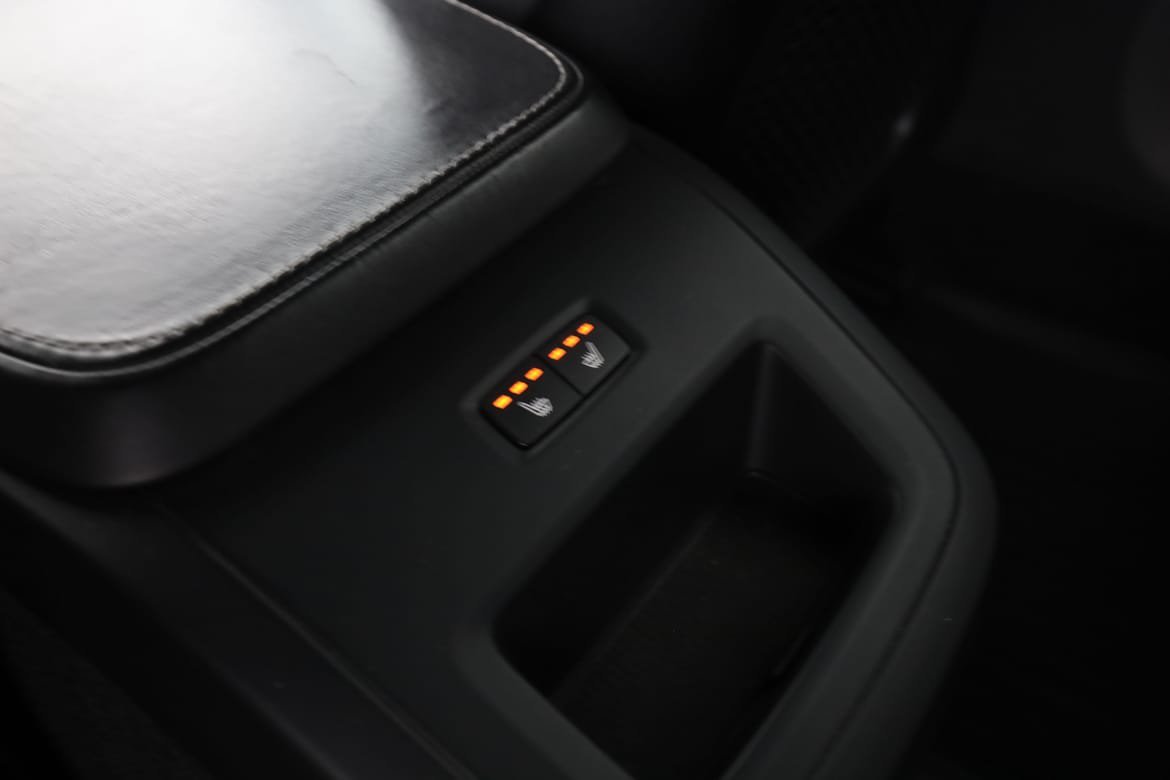 Vehicle Image 45