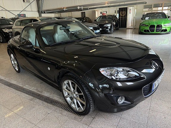 Vehicle Image 11