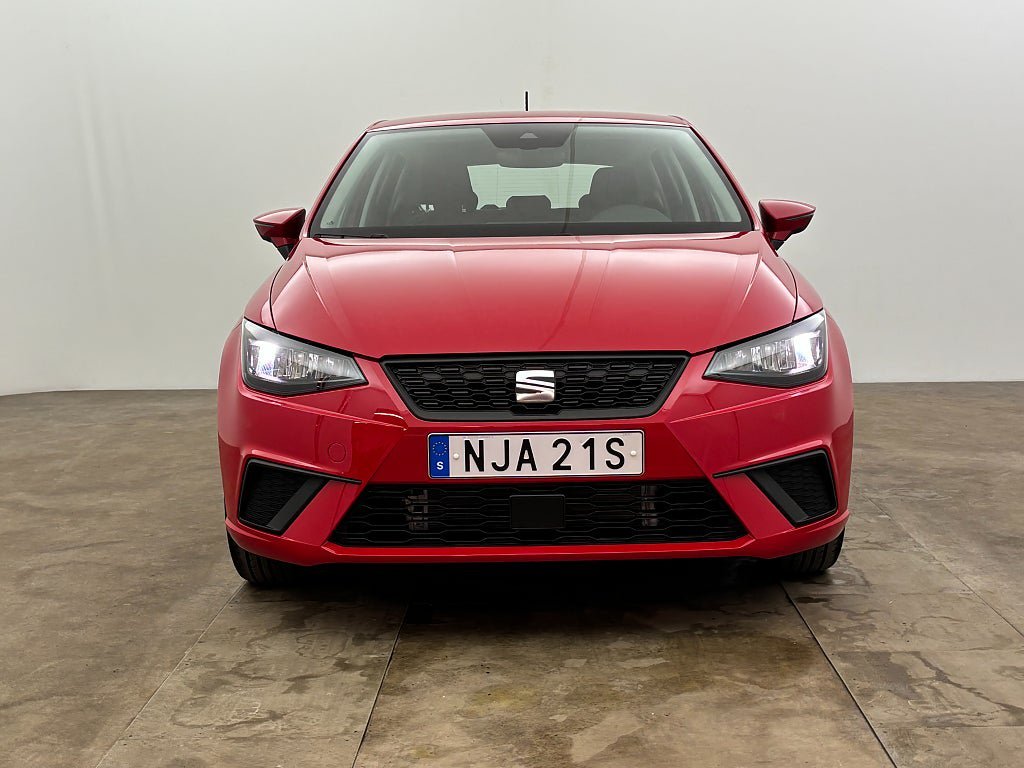 Vehicle Image 9