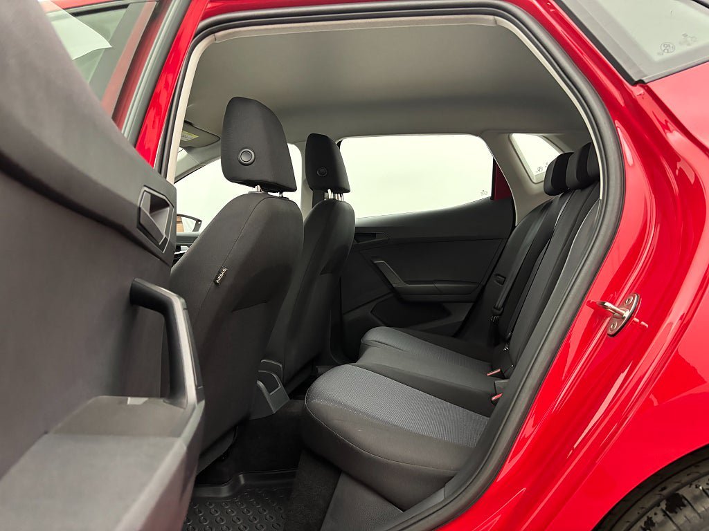 Vehicle Image 15