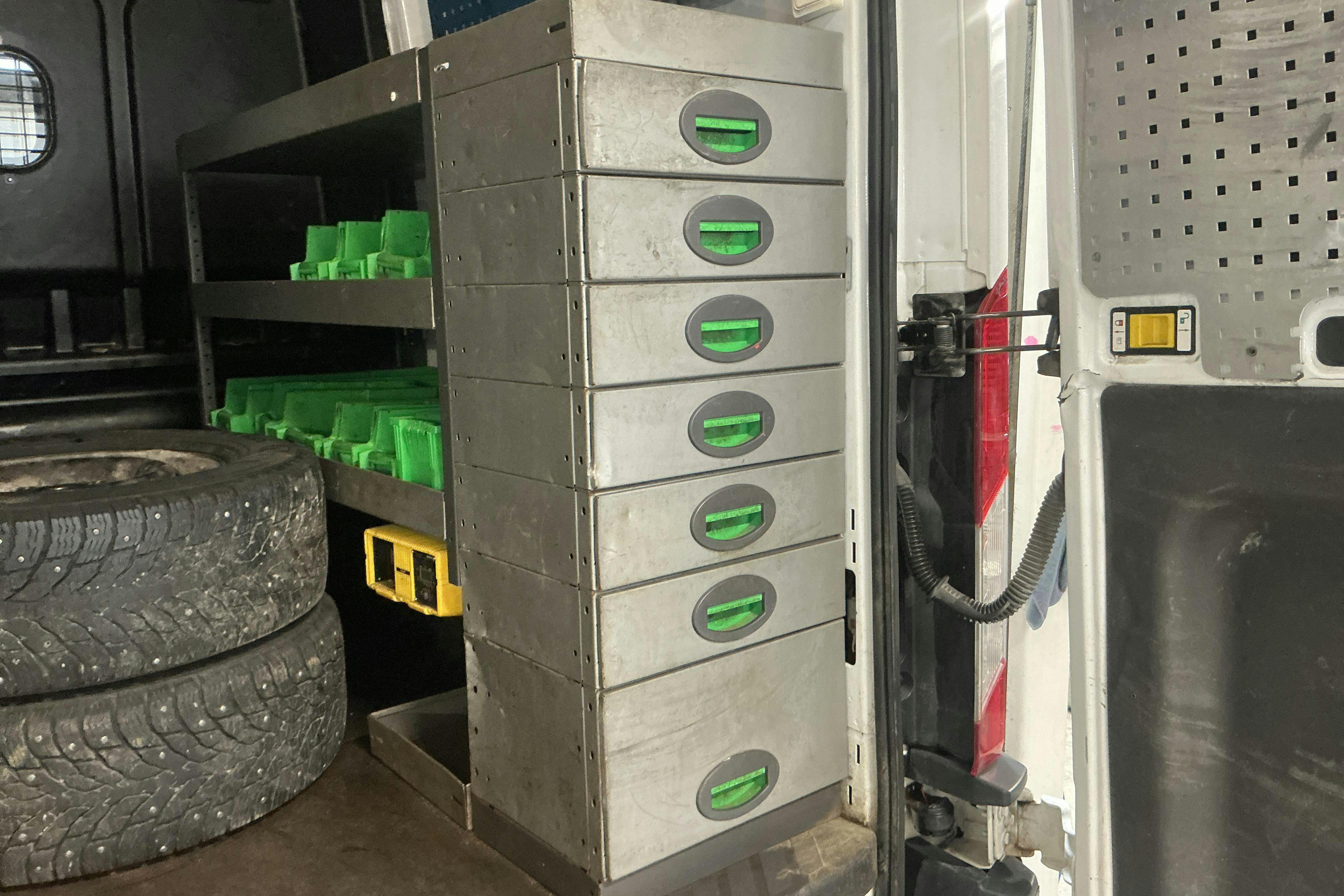 Vehicle Image 11